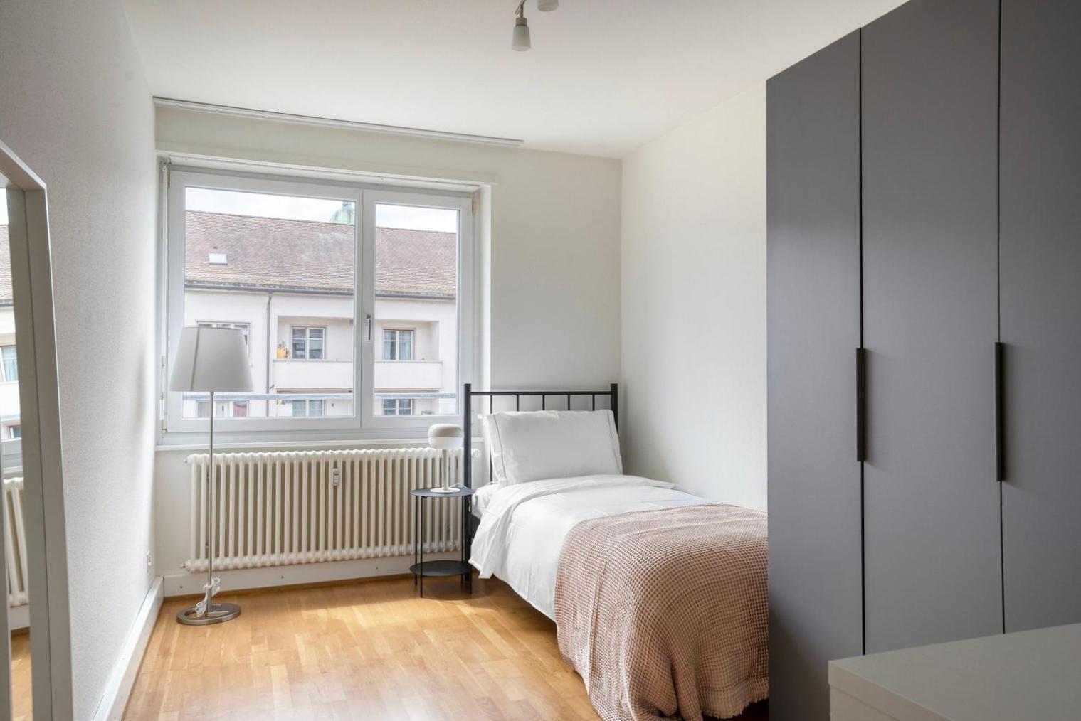Three Bedroom Appartamento